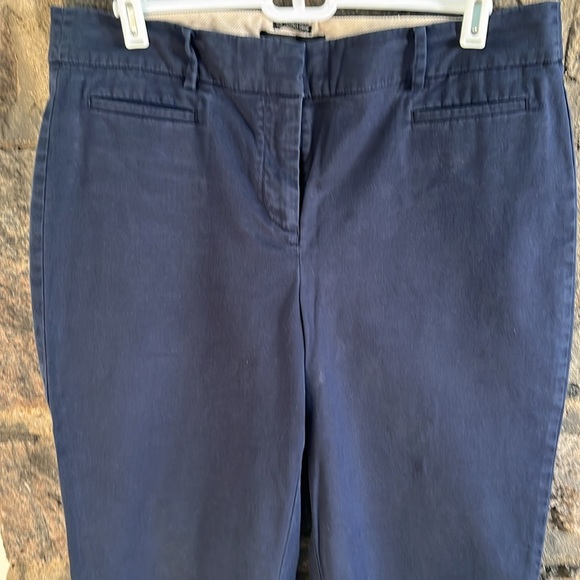 TALBOTS SIZE 10P PERFECT CROP NAVY BLUE - Picture 3 of 5